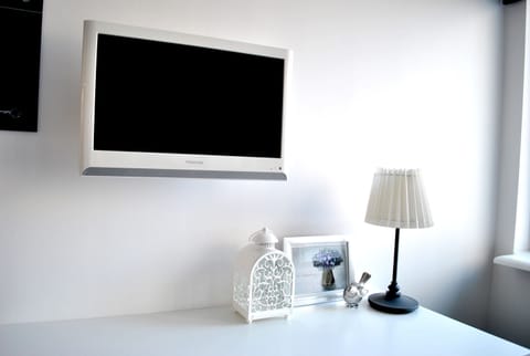 Standard Double Room | Desk, blackout drapes, free WiFi, bed sheets