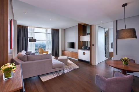 Executive Suite, 1 King Bed | Minibar, in-room safe, desk, laptop workspace