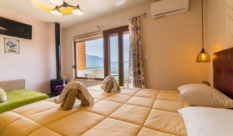 Luxury Room, Balcony (Samitos) | Iron/ironing board, free WiFi, bed sheets