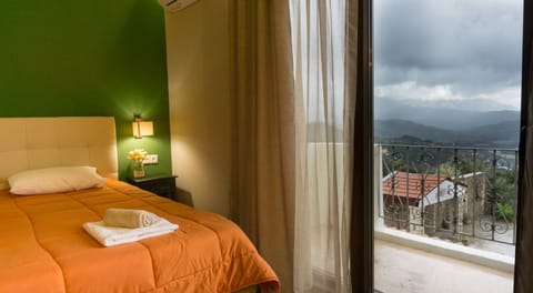 Comfort Double Room, Balcony (Kedros) | Iron/ironing board, free WiFi, bed sheets