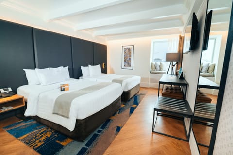 Standard Twin Room | Premium bedding, minibar, in-room safe, desk