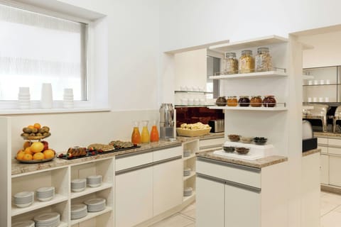 Daily buffet breakfast (EUR 20 per person)