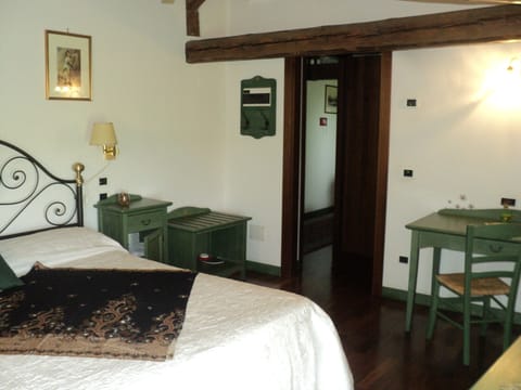 Deluxe Double Room | Premium bedding, minibar, desk, free WiFi