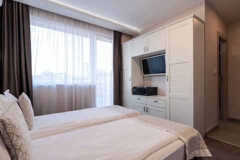 Apartment, 1 Bedroom | 1 bedroom, free WiFi, bed sheets