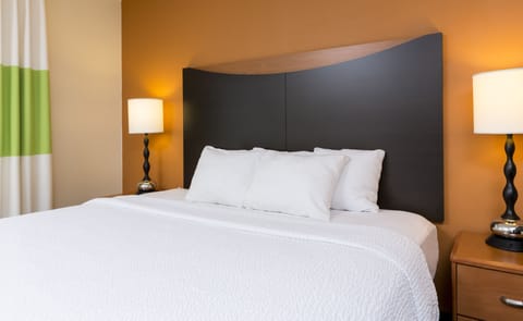 Premium bedding, pillowtop beds, in-room safe, desk