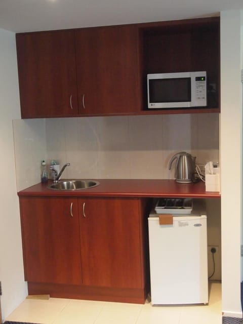 Fridge, microwave, coffee/tea maker, electric kettle