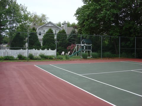 Tennis court