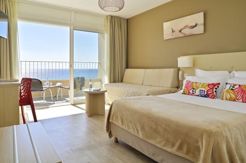 Room, Balcony, Sea View | Premium bedding, in-room safe, desk, blackout drapes