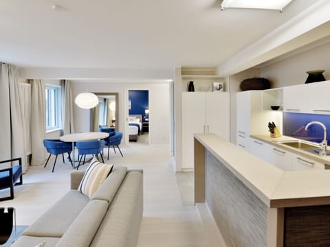 Family Suite, 2 Bedrooms | Living area | Flat-screen TV