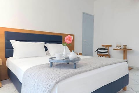 Family Room, Connecting Rooms | Free WiFi, bed sheets