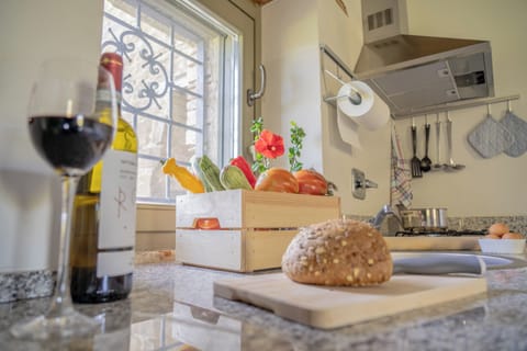 Apartment, 1 Bedroom | Private kitchen | Fridge, stovetop, cookware/dishes/utensils