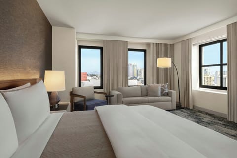 Junior Suite, 1 King Bed, Bay View (Balcony) | Egyptian cotton sheets, premium bedding, down comforters, pillowtop beds
