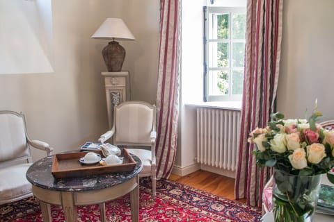 Superior Suite, Ensuite, Garden View (Suite Sainte Croix) | Living area | 32-inch flat-screen TV with digital channels, TV