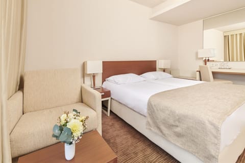 Superior Room, Balcony, Sea Facing | 1 bedroom, desk, blackout drapes, free WiFi
