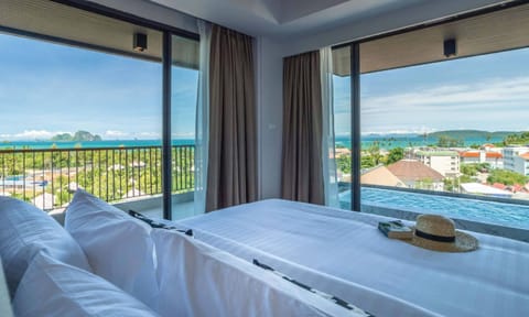 Deluxe Seaview with Outdoor Bathtub | View from room