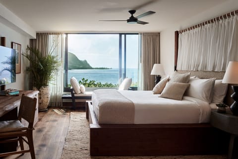 MAKANA PENTHOUSE | 1 bedroom, hypo-allergenic bedding, minibar, in-room safe