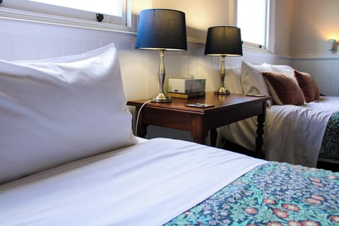 Deluxe Twin Room - Room 8 | Premium bedding, individually decorated, individually furnished