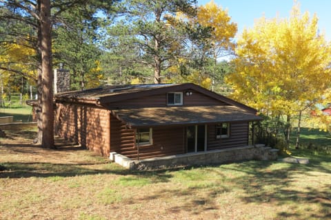 Cabin, 3 Bedrooms | Exterior