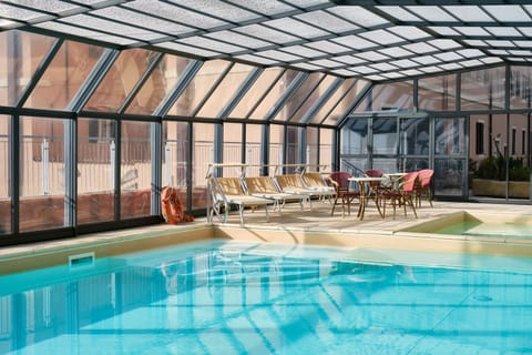 Indoor pool, seasonal outdoor pool, free cabanas, pool umbrellas