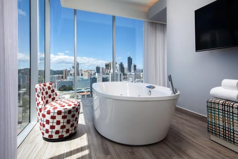 Marvelous Suite, Suite, 1 King Bed, Non Smoking, City View | Bathroom | Free toiletries, hair dryer, towels