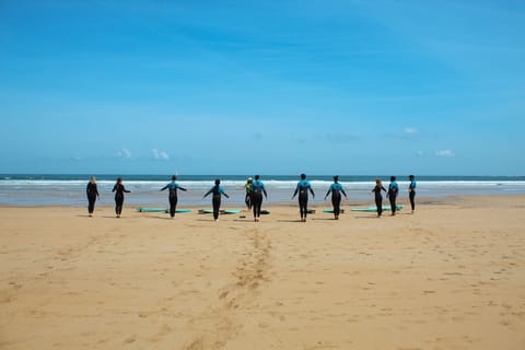 Surfing/boogie boarding