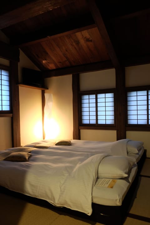 Japanese Style Twin Room, AOI, Non smoking | In-room safe, free WiFi