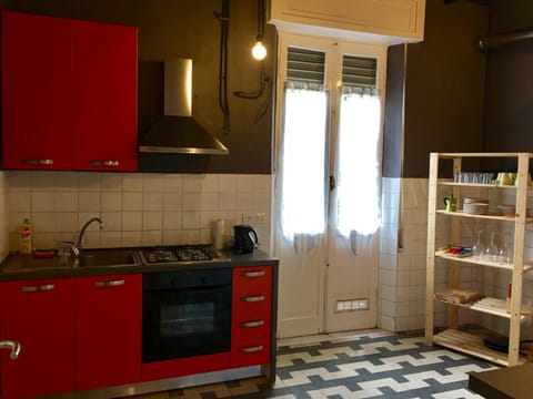 Comfort Apartment | Private kitchen | Electric kettle
