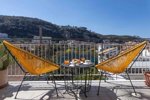 Style Room | Balcony view