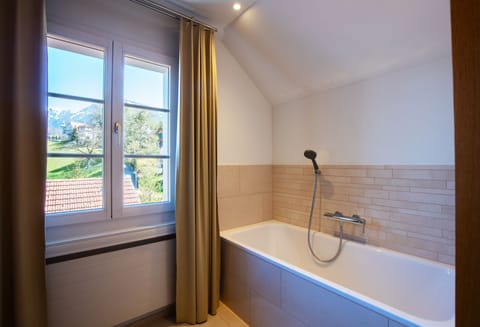 Superior Double Room | Deep soaking bathtub