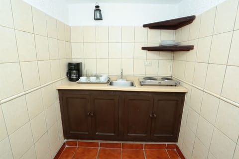 Junior Suite, Kitchenette (8) | Private kitchenette