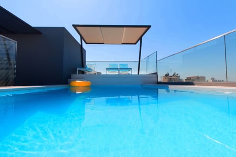 Rooftop pool