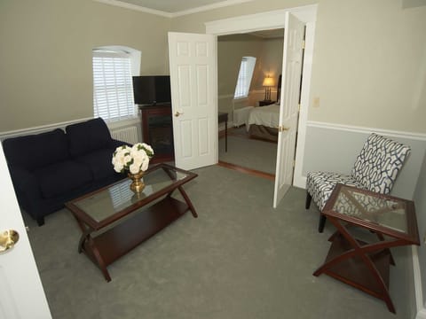 Suite, Private Bathroom (Two Bedroom Suite) | Living room | TV