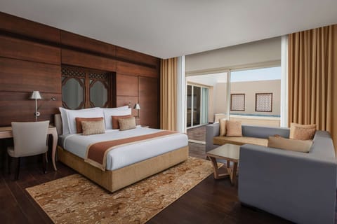 Executive Suite, Bay View (or Golf View) | Egyptian cotton sheets, minibar, in-room safe, desk