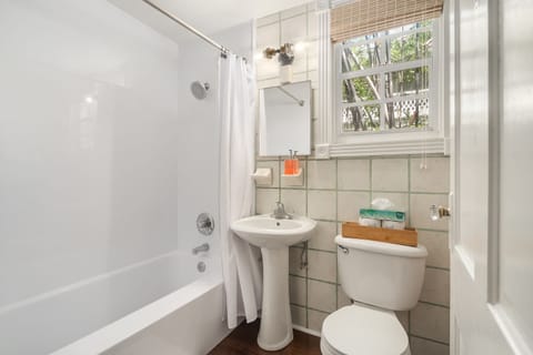 Room 1 - First Floor - 21+ Adult Only | Bathroom | Free toiletries, hair dryer, towels