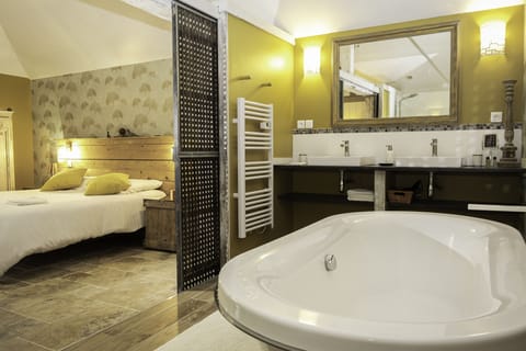Family Suite, Ensuite, Garden View (Chambre 1) | Bathroom
