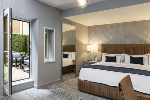 Deluxe King Terrace | 1 bedroom, Egyptian cotton sheets, premium bedding, down comforters