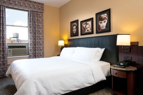 Superior Room, 1 Queen Bed | Egyptian cotton sheets, pillowtop beds, in-room safe, desk