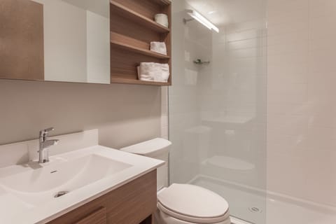 Suite, 2 Queen Beds, Non Smoking, Kitchen | Bathroom | Free toiletries, hair dryer, towels