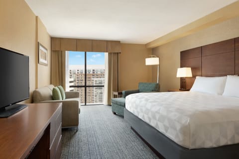 Suite, 1 King Bed | In-room safe, desk, laptop workspace, iron/ironing board