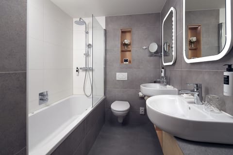 Comfort Room (Plus) | Bathroom | Eco-friendly toiletries, hair dryer, towels