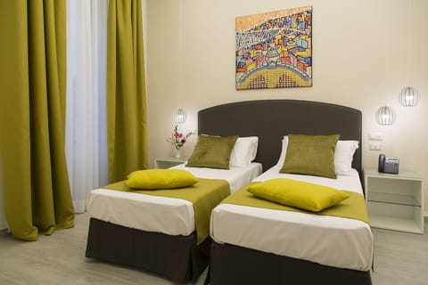 Comfort Double or Twin Room, Non Smoking | Premium bedding, in-room safe, individually decorated, desk