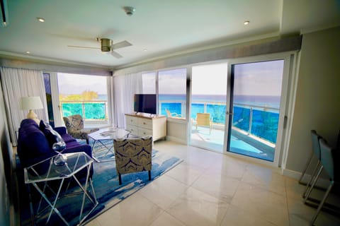 Grand Suite, 2 Bedrooms, Hot Tub, Oceanfront | Premium bedding, in-room safe, desk, laptop workspace