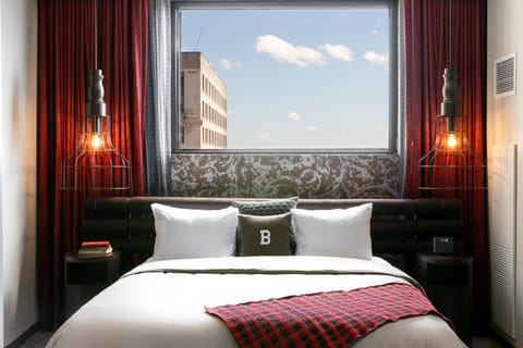 Suite, 2 Bedrooms (Bobby) | Premium bedding, in-room safe, desk, laptop workspace