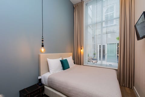 Superior Double | Egyptian cotton sheets, premium bedding, down comforters