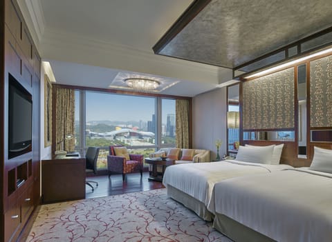 Deluxe Room, 2 Twin Beds | Premium bedding, minibar, in-room safe, desk