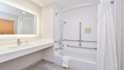 Suite, 1 King Bed, Accessible (Mobility) | Bathroom | Free toiletries, hair dryer, towels