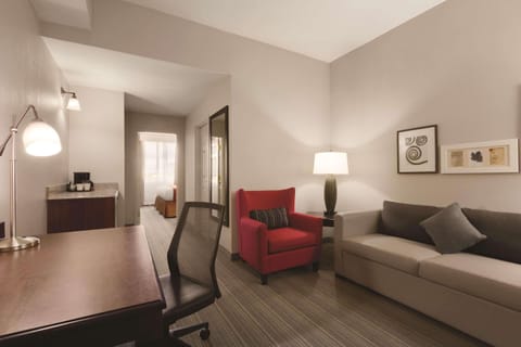 Suite, 1 Bedroom, Non Smoking | In-room safe, desk, blackout drapes, soundproofing