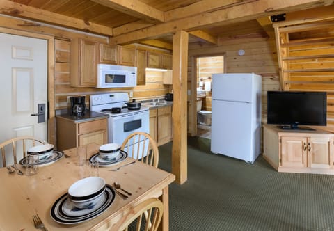 Cabin, 1 Bedroom, Kitchen | Individually furnished, desk, blackout drapes, iron/ironing board