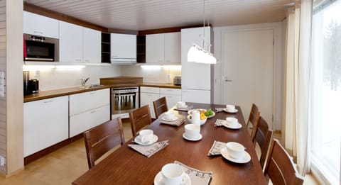 Apartment, 2 Bedrooms, Sauna (82 m2) | Private kitchen | Microwave, oven, stovetop, dishwasher