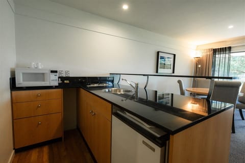 Suite | Private kitchen | Electric kettle